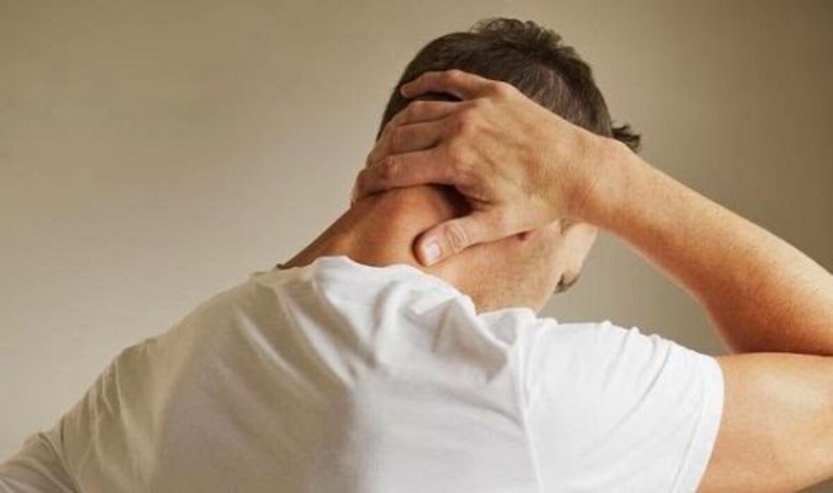 Don’t Underestimate Headache! These Are 7 Causes Back Headache 